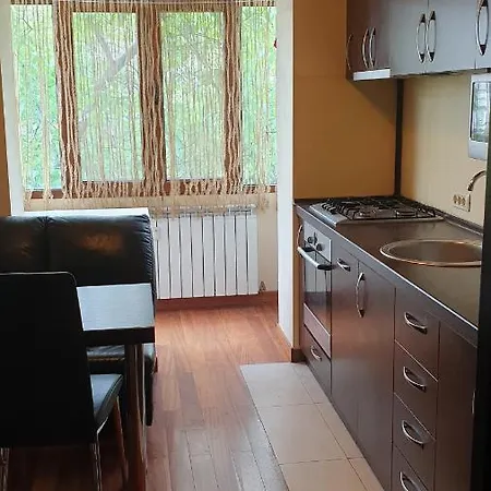 2 Mihai Bravu * Bukarest